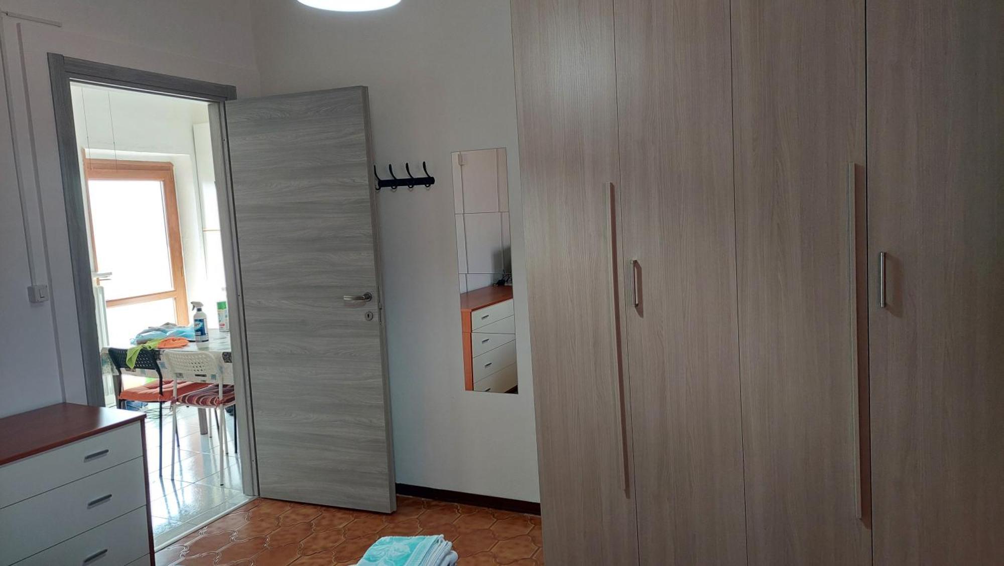 Affitti Brevi Ferrera Bilocale Ilenia 20 Minuti Da Rho Fiera E San Siro Apartment Bareggio Bagian luar foto
